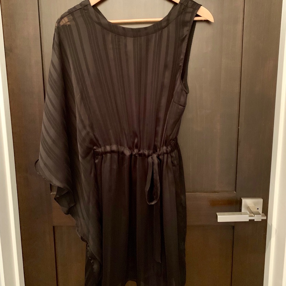 Black cocktail/evening dress.